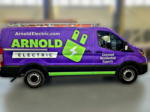 Arnold Electric service van by Chicago Fleet Wraps