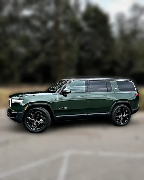 Rivian R1S green wrap by Chicago Fleet Wraps
