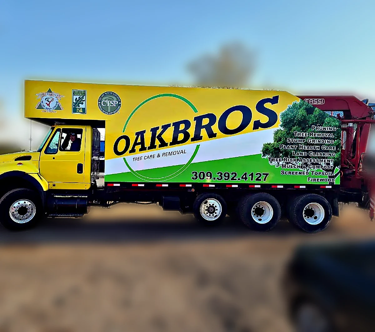 Oak Bros · Box Truck. Chicago Fleet Wraps