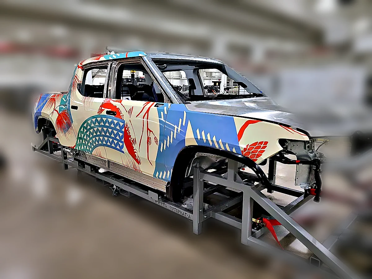 Rivian R1T · Multi Color. Chicago Fleet Wraps